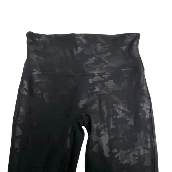 SPANX Faux Leather Camo Leggings Matte/Shine Black High Waisted Pants Size L - Picture 6 of 9